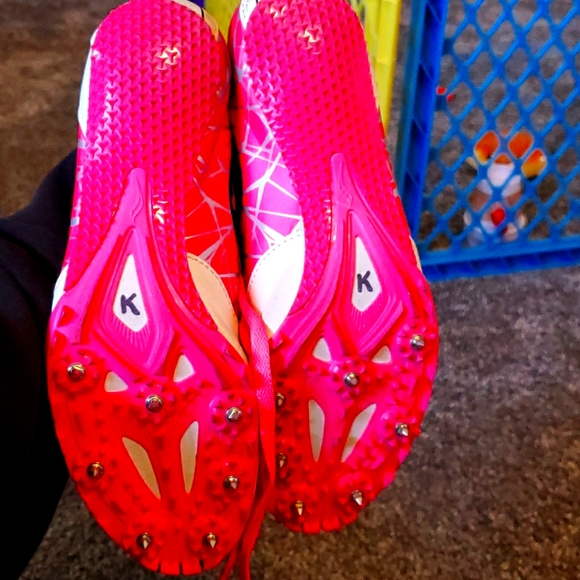 Track spikes - Picture 2 of 2